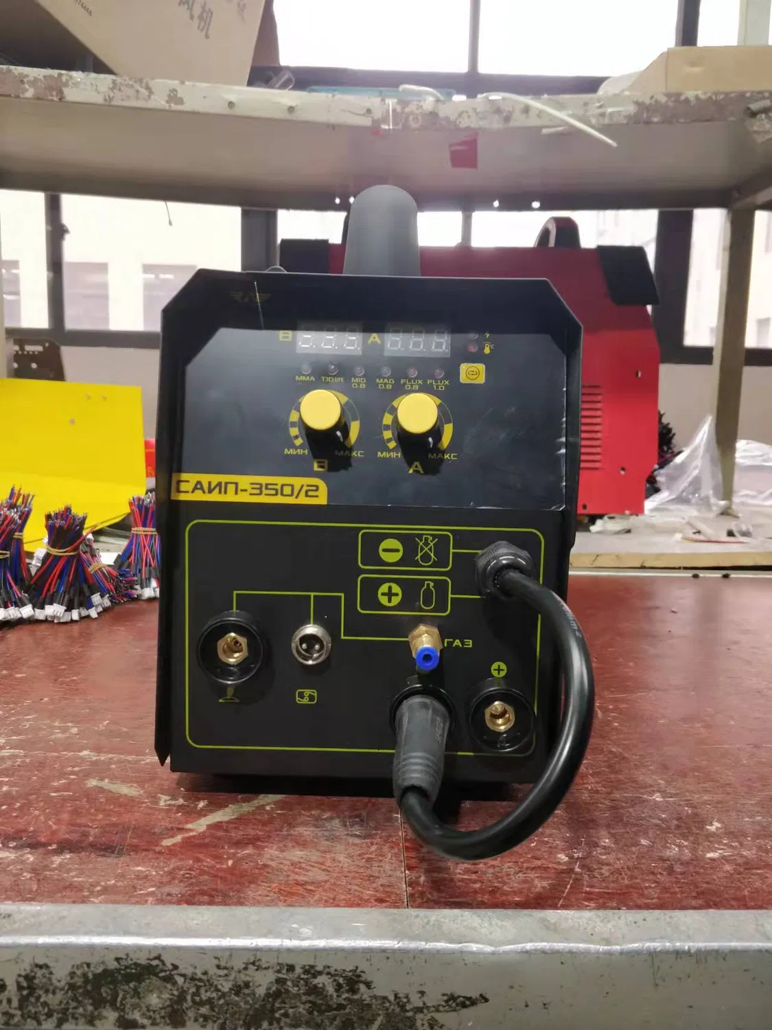 Quality Guaranteed 160A 230V Welding Machine Welding